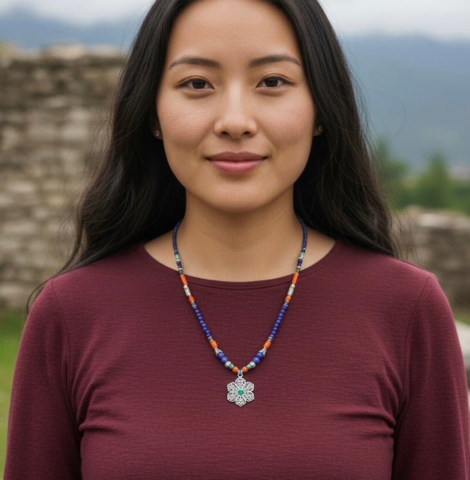 Tibetan necklace with lotus flower lapis lazuli