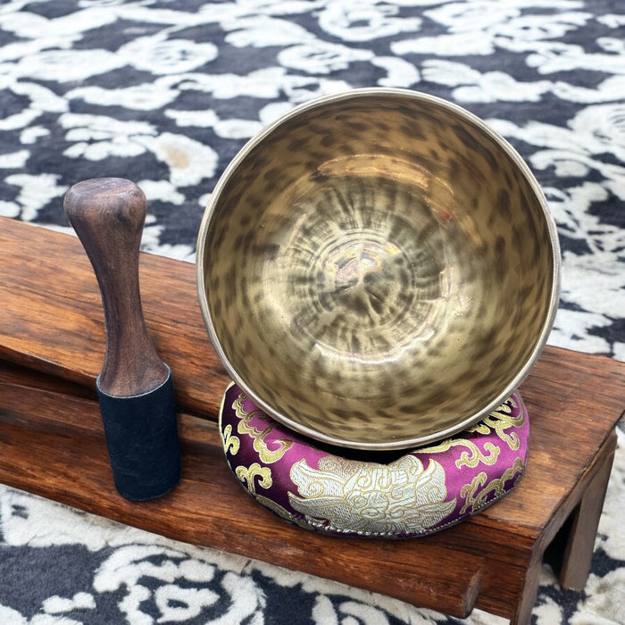 Campana Thado Fa#3 187hz