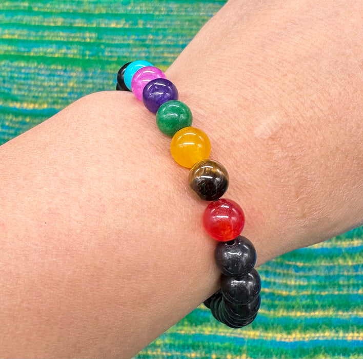 Braccialetto  con  lapislazzuli e pietri di 7 chakra