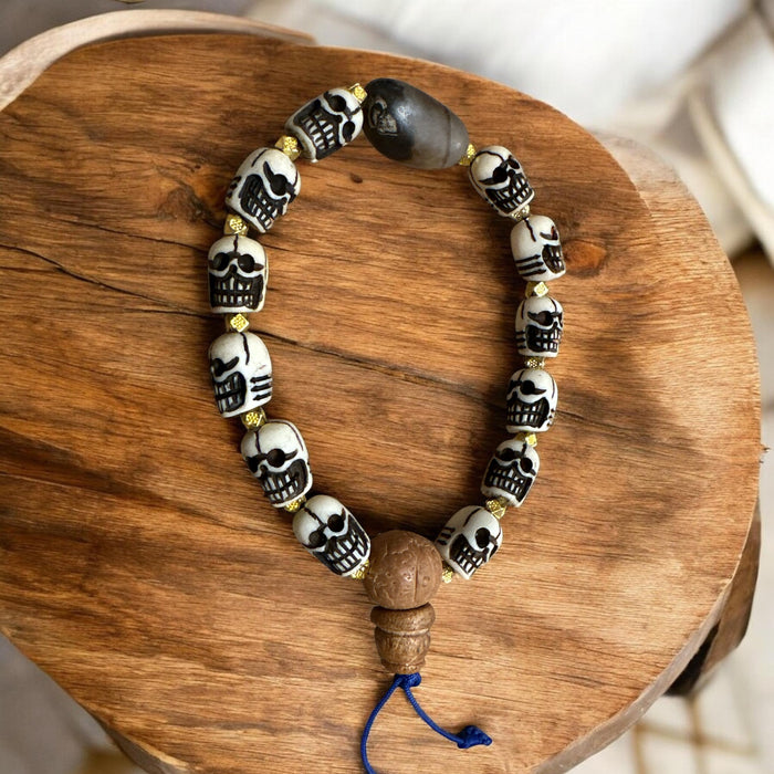Braccialetto con teschi grande