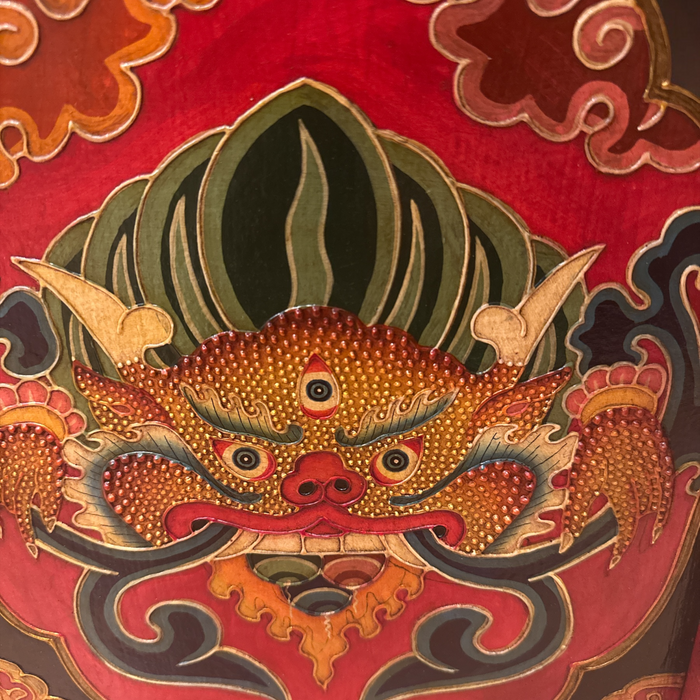 Comodino tibetano arredare senza confini con Garuda