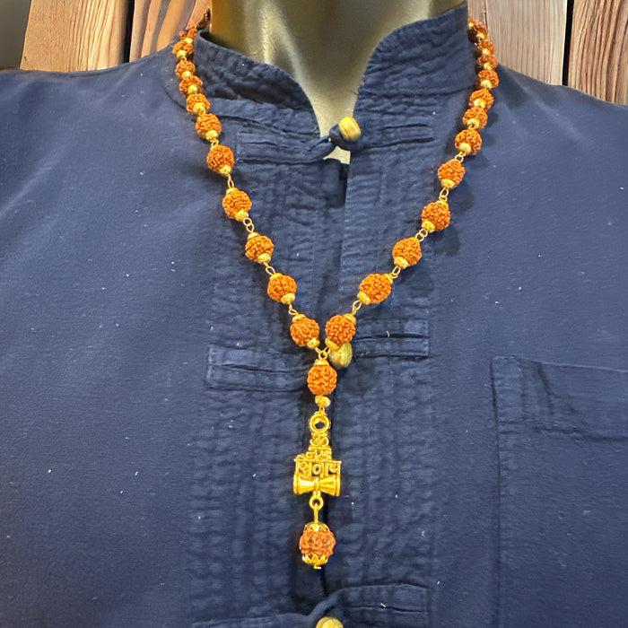 Collana con Om Nama shiva  e rudraksha