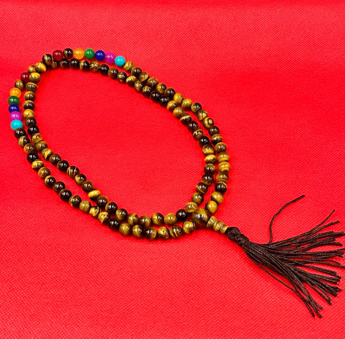 Mala occhio di tigre con 7 chakra e nappa