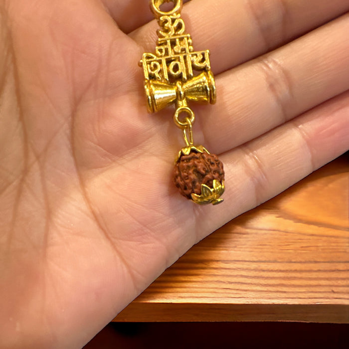 Collana con Om Nama shiva  e rudraksha