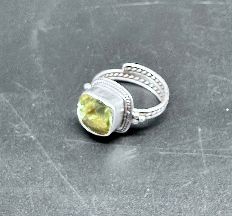 Tibetan Ring with Green Amethyst