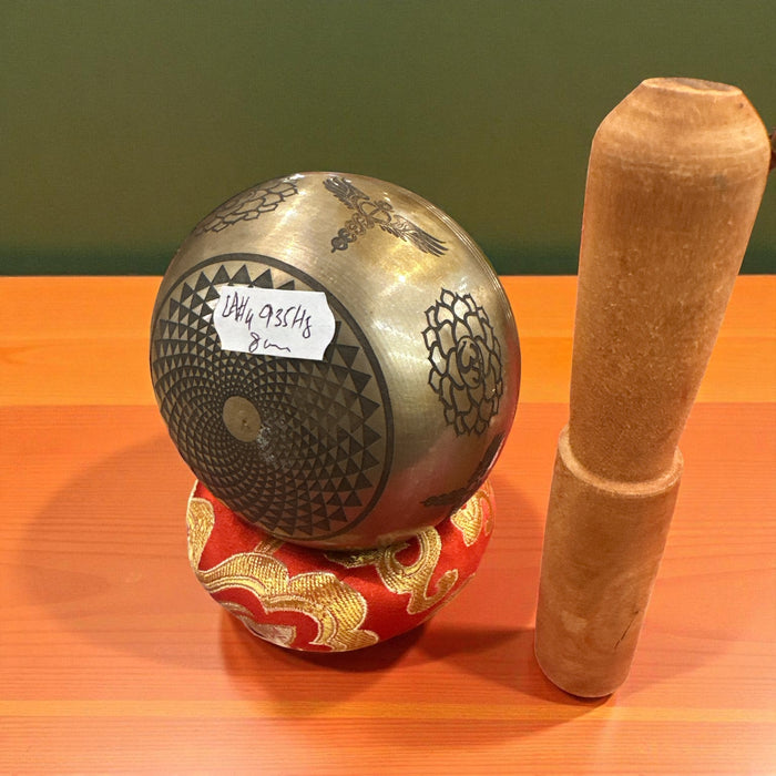 Campana tibetana con Om mandala nota La#4 935hz