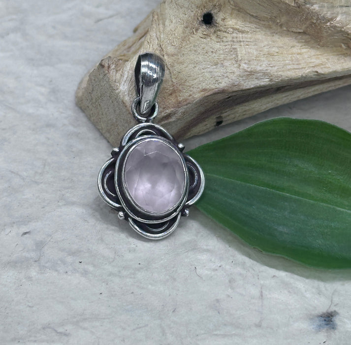 Rose quartz pendant