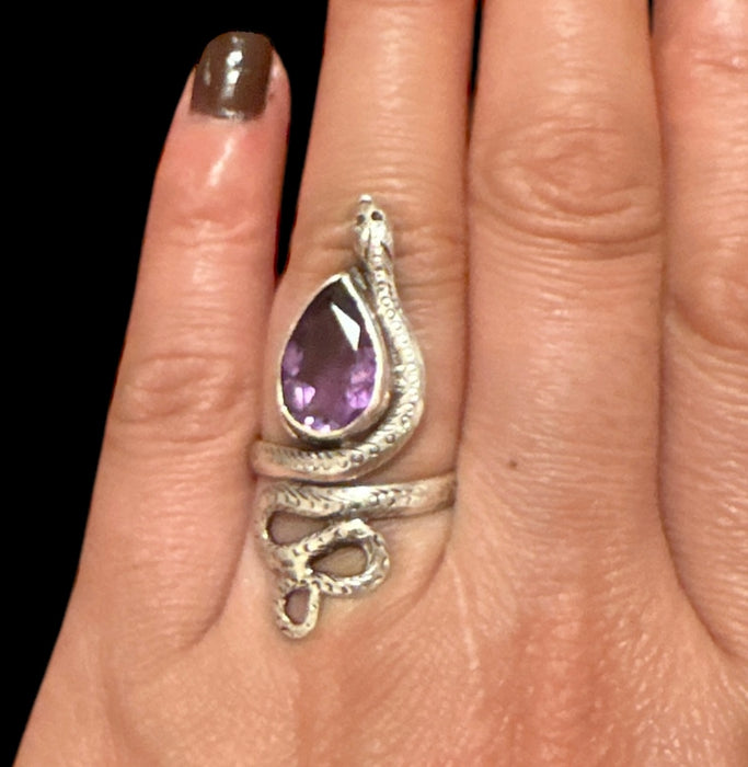 Anello Amitista con serpente