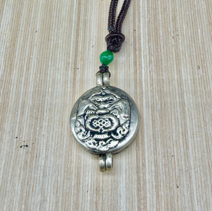 Amuleto con 8 simboli di buon auspicio e mantra di purificazione