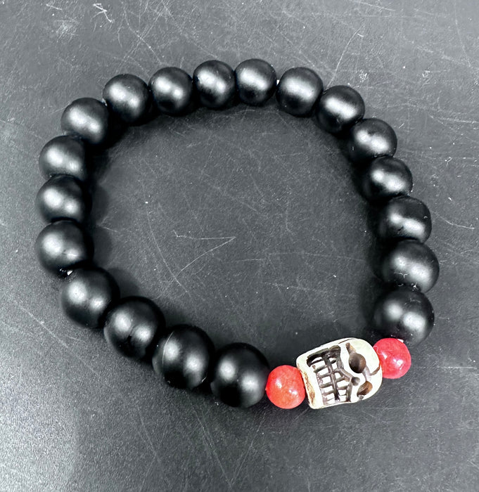 Bracciale tibetano con teschi