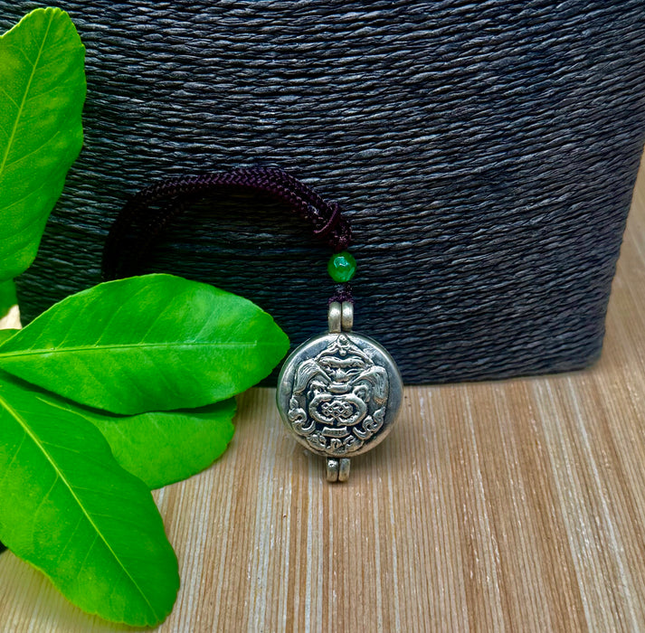 Amuleto con 8 simboli di buon auspicio e mantra di purificazione