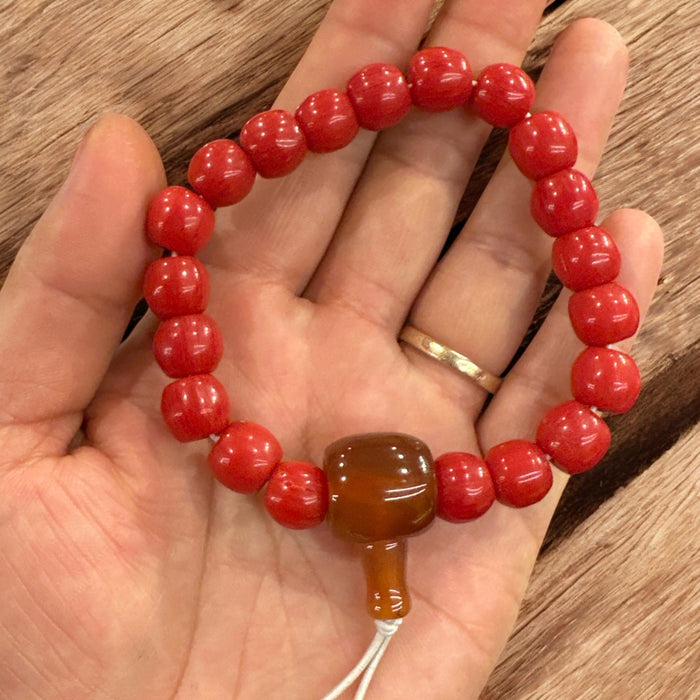 Braccialetto con corallo di bamboo