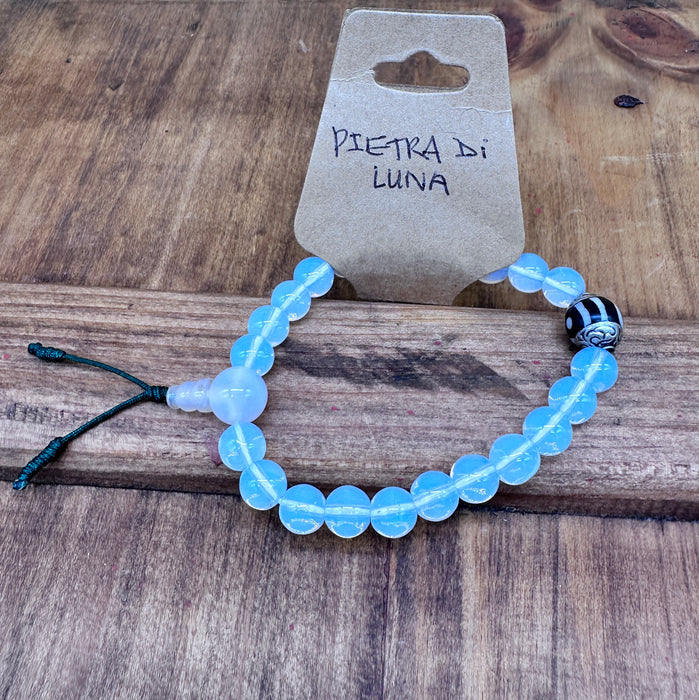 Bracciale a pietra di Luna con custodia di seta