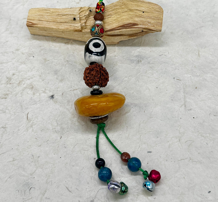 Portachiavi Tibetano con Dzi, Ambra e Semi di Rudraksha