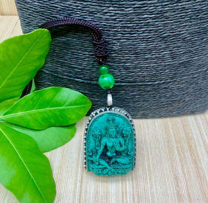 Ciondolo con pendente Tara Verde