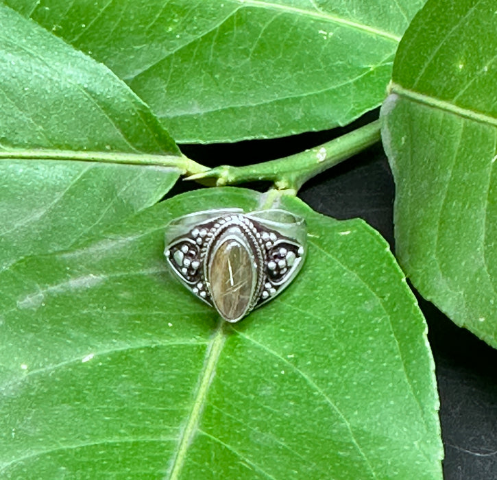 Anello in Argento 925 con Quarzo Rutilato Dorato – Fatto a Mano in Nepal, Taglia Unica