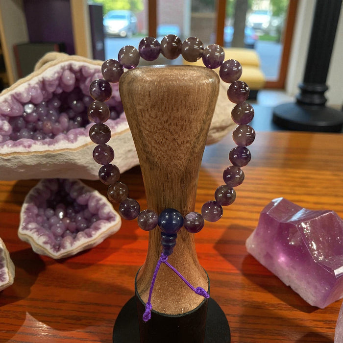 Bracciale di Amitista con Custodia di Seta