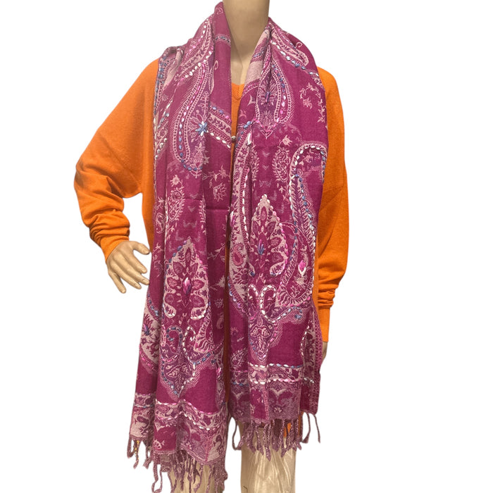 Sciarpa di Lana ricamata