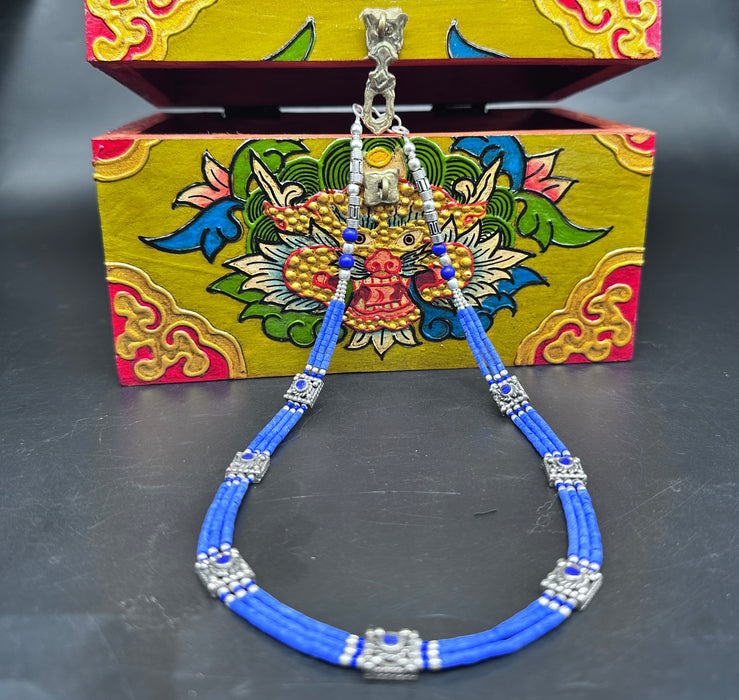 Mini collana con lapislazzuli