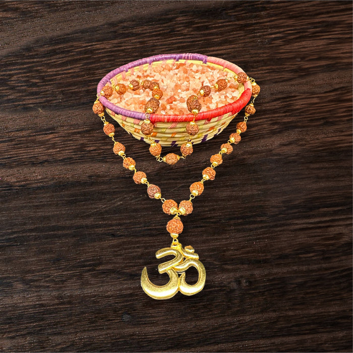 Collana di Rudraksha  con Om