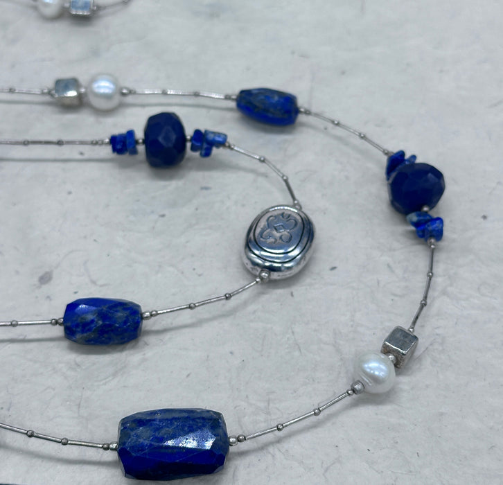 Tibetan lapis lazuli and 925 silver necklace