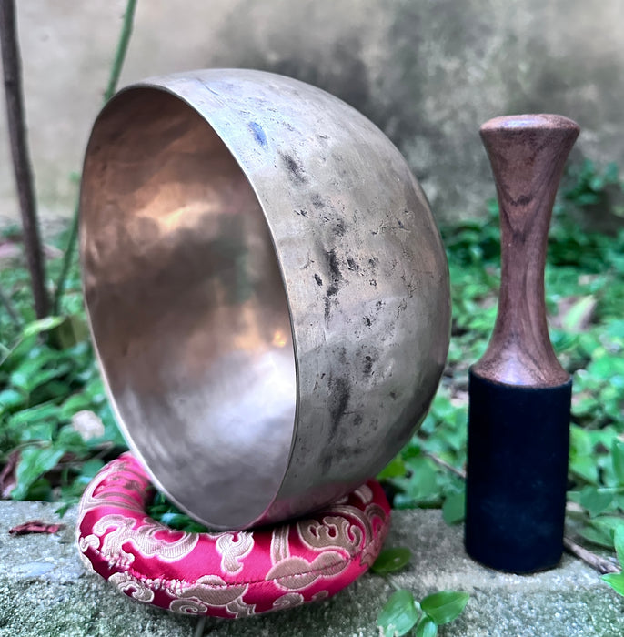 Campana tibetana Antica Do#3 129hz