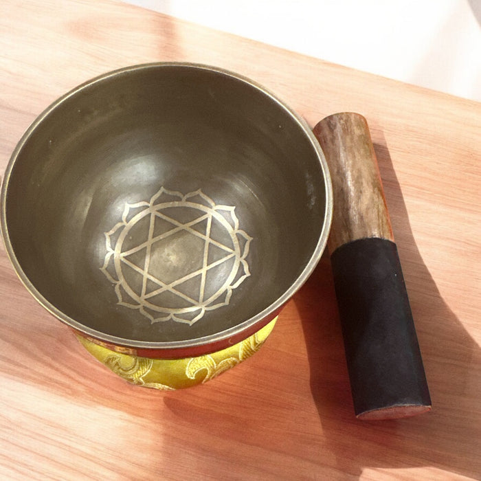 Campana tibetana nota re#4 623hz