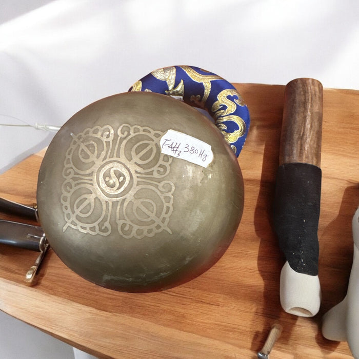 Campana tibetana con FA#3 380hz