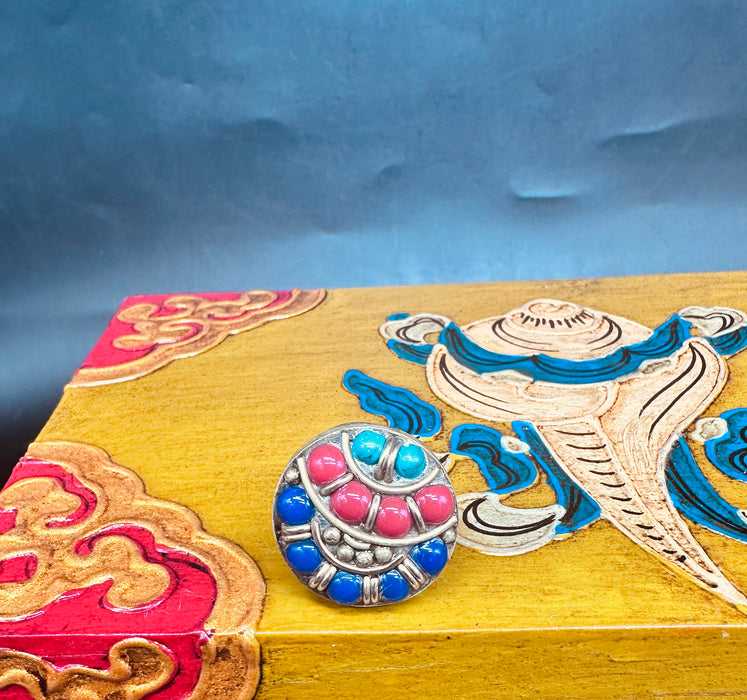 Anello tibetano con vari Pietri