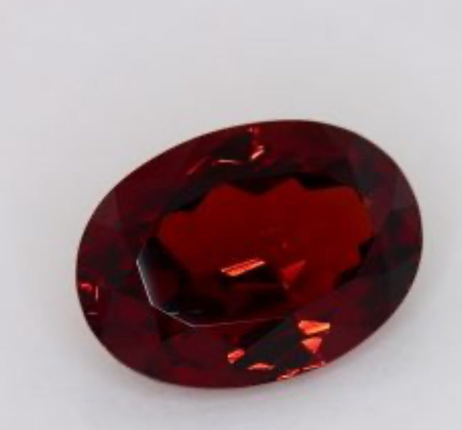 ciondolo con granato or pietra per primo chakra
