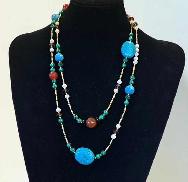 Collana tibetana con turchese e corniola