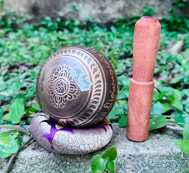 Campana tibetana con chakra della cuore nota La#4 940hz