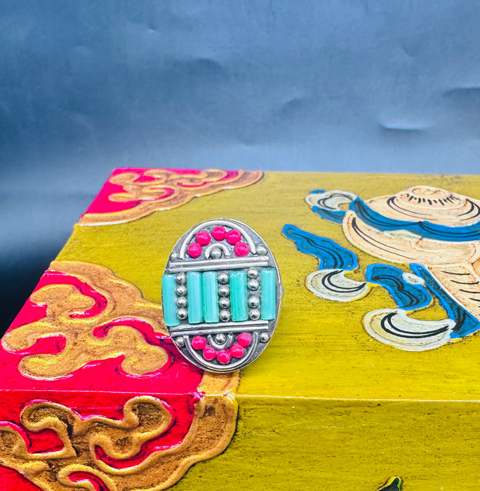 Anello tibetano con vari Pietri