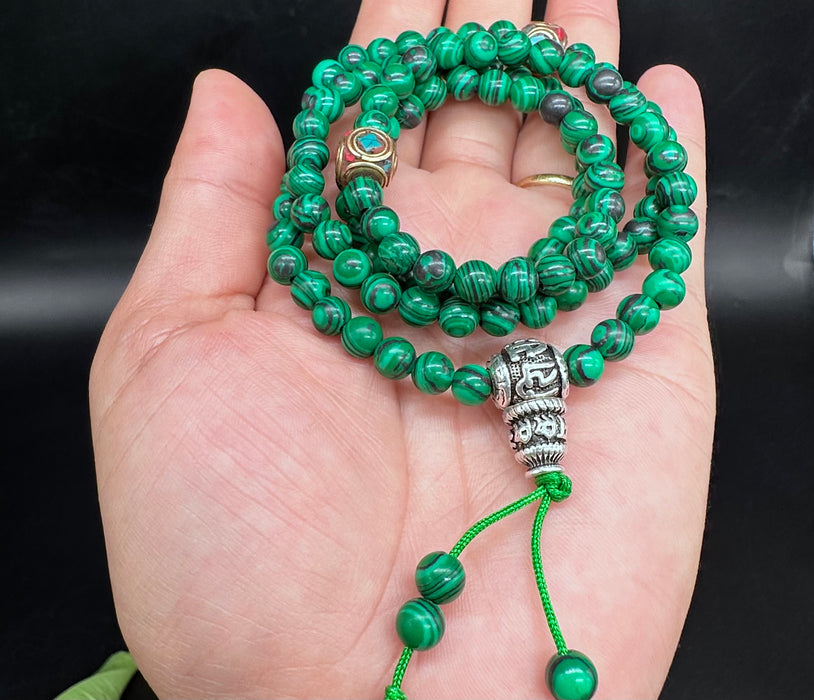 Mala 108 grani con malachite verde