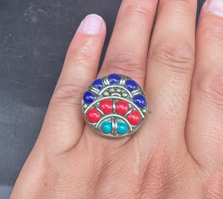 Anello tibetano con vari Pietri