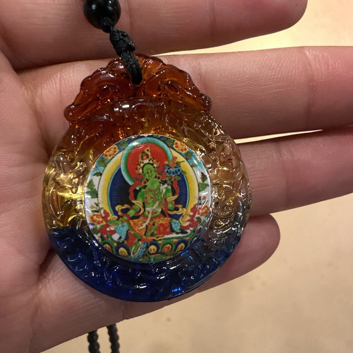 Collana con tara verde