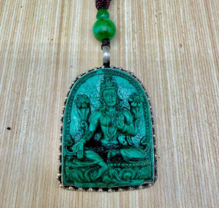 Ciondolo con pendente Tara Verde