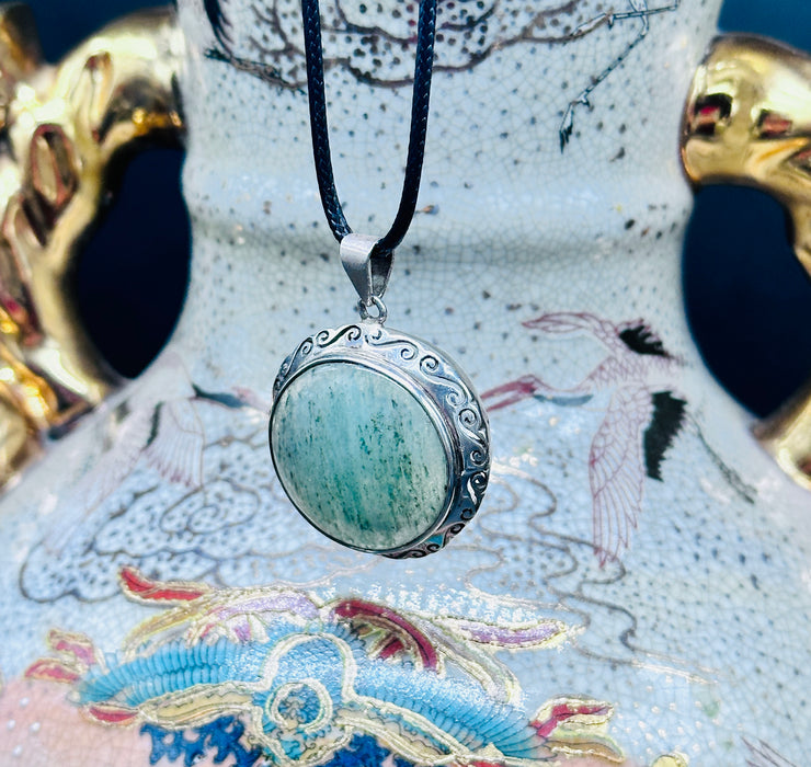 Aquamarine pendant