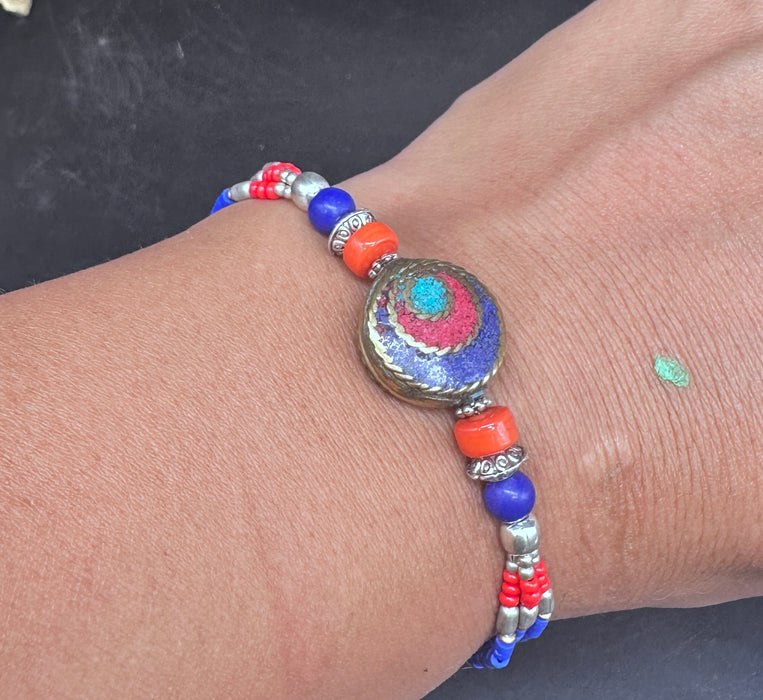 Bracciale tibetano con vari Pietri