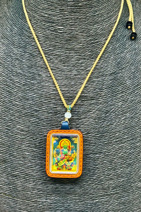 Amuleto con tara verde (collana)