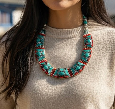 Collana tibetana a Giracolla con vari Pietri