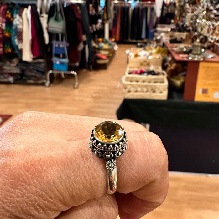 Anello quarzo citrino