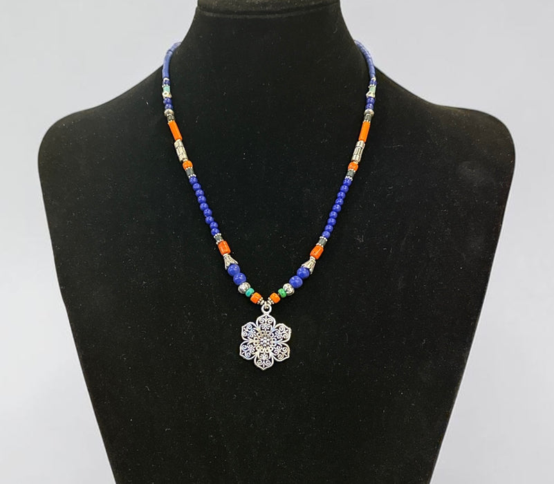 Tibetan necklace with lotus flower lapis lazuli