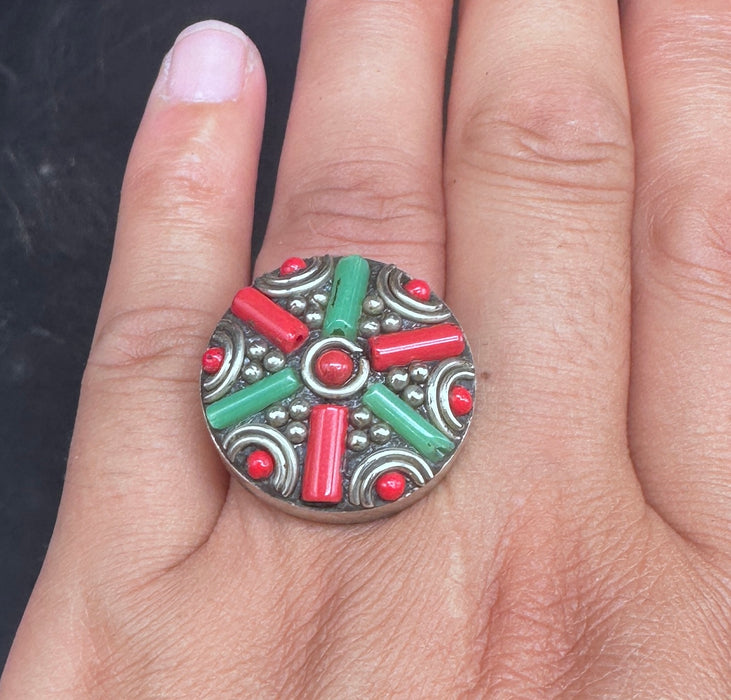 Anello tibetano con vari Pietri