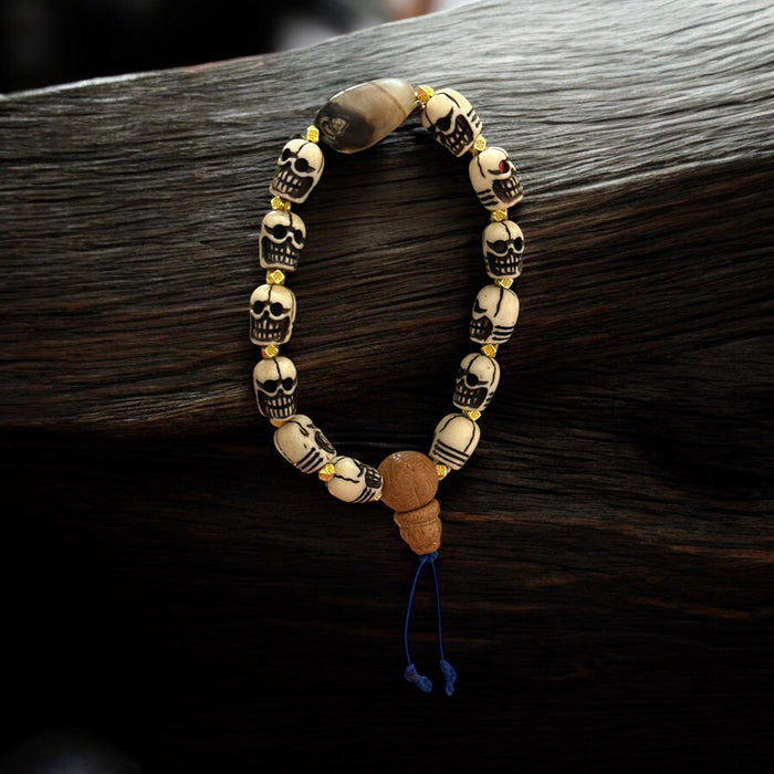 Braccialetto con teschi grande