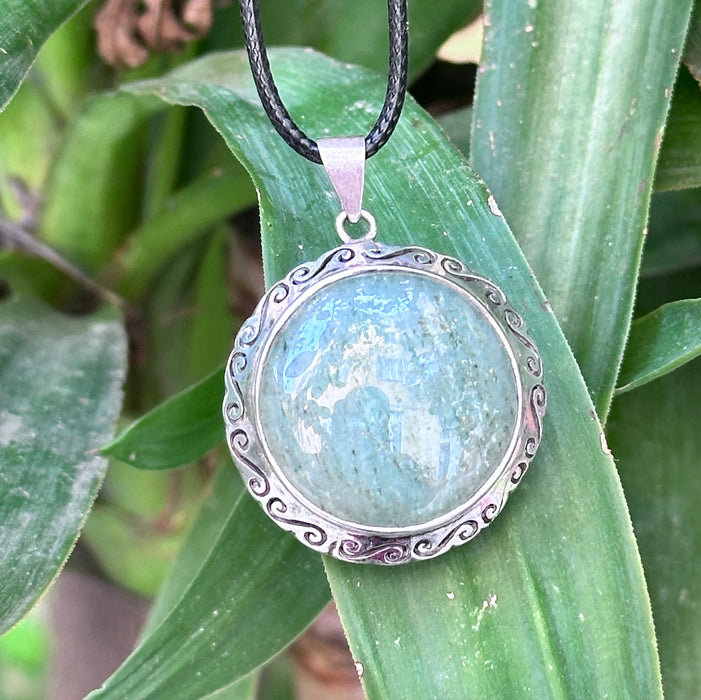Aquamarine pendant
