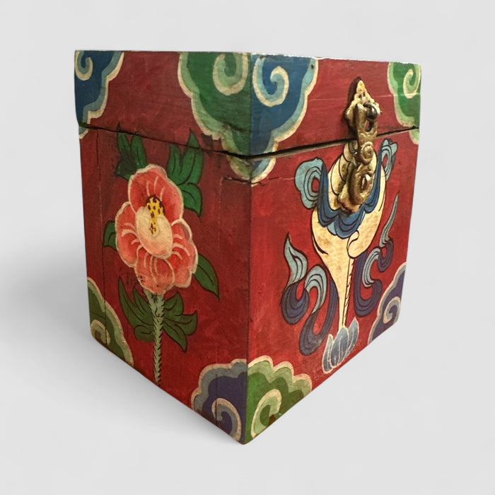 Scatola di legno a conchiglia