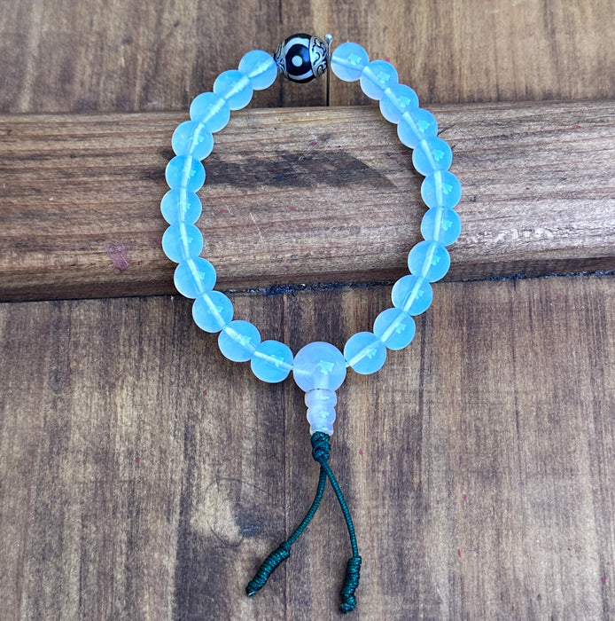 Bracciale a pietra di Luna con custodia di seta