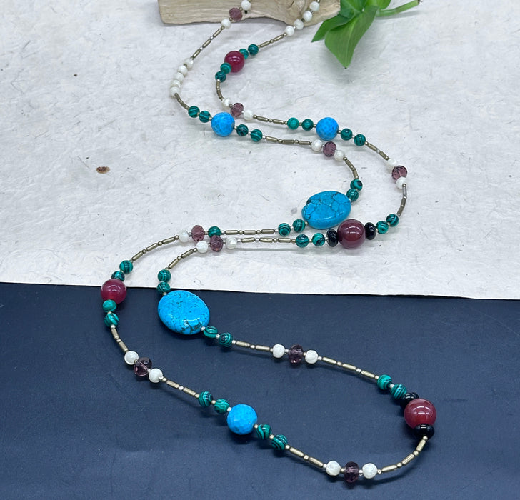 Collana tibetana con turchese e corniola