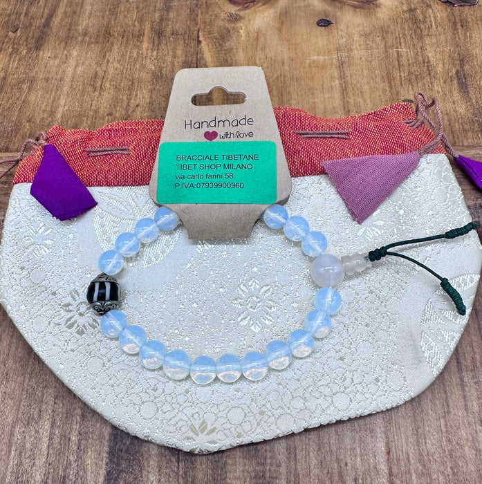 Bracciale a pietra di Luna con custodia di seta